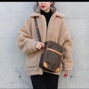 Vintage XL Louis Vuitton Danube GM